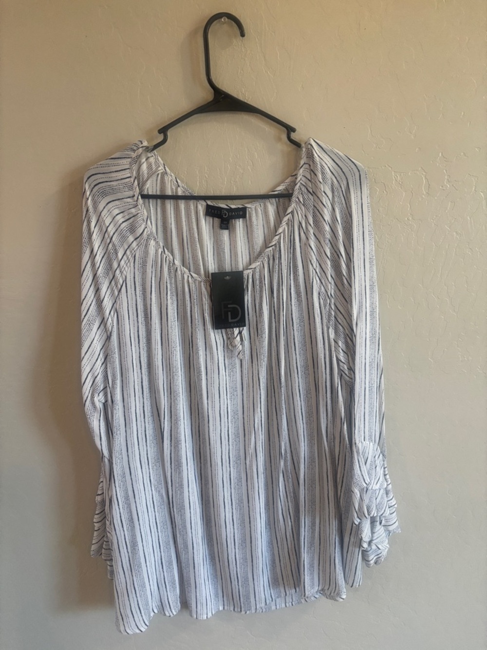 NWT !Fred David White and Blue Striped Scoop Neck Blouse